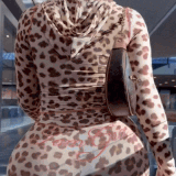 tumblr sul3nujQLB1aab9zc ezgif.com optimize.gif