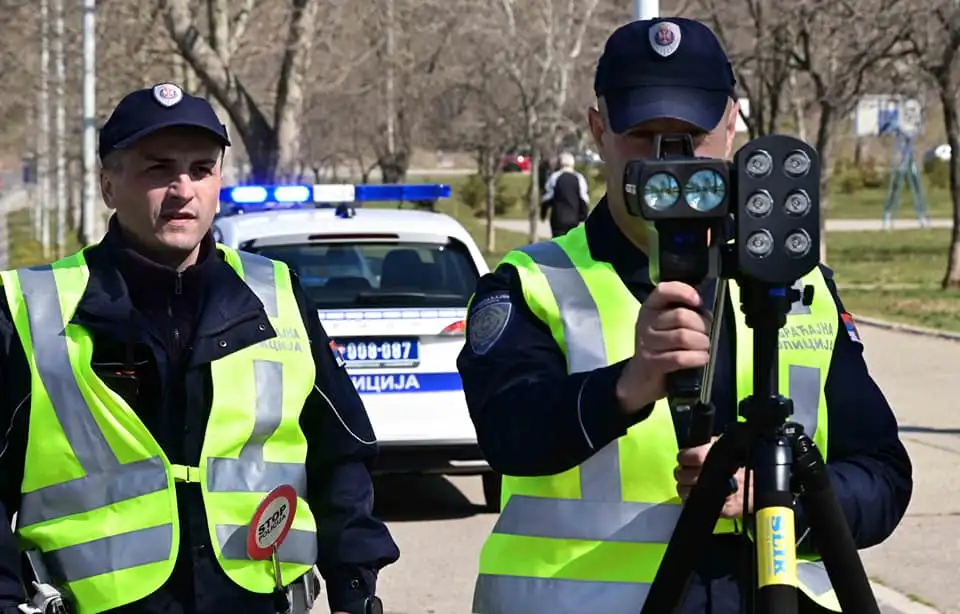 Saobraćajna policija otkrila 26.671 prekršaja prekoračenja brzine za 7 dana!