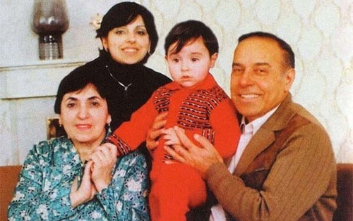 491211069 1216123736549829 8457425713169382626 n.jpg? nc cat=107&ccb=1 7& nc sid=833d8c& nc ohc=p sC.jpg