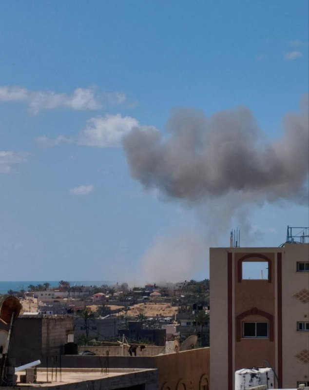 عاجل| طيران الاحتلال يقصف موقع البحرية على شاطئ النصيرات وسط قطاع غزة....