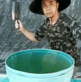 断水流大师兄？.gif