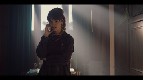 Sex.Education.S04E01.1080p.NF.WEB DL.CZ EN.DD+5.1.H.264 NTb.mkv snapshot 49.28 [2025.04.18 14.16.47]