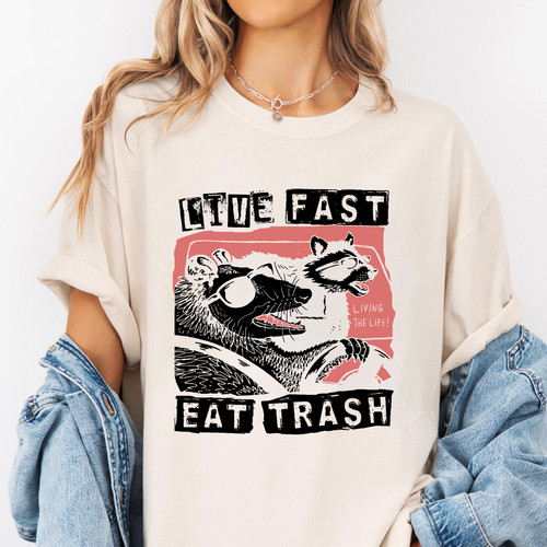 101. Mockup t shirt MK 1Mockup 2Fast Live Black.jpg