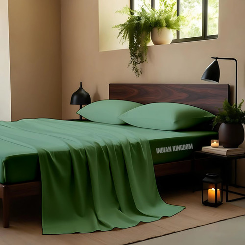 Emerald (2).jpg