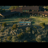 Ransom.Canyon.S01E01.Dont.Let.Me.Fall.1080p.NF.WEB DL.CZ EN.DD+5.1.Atmos.H.264 playWEB.mkv snapshot 