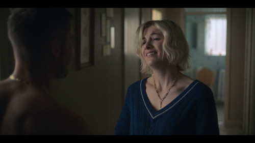 Toxic.Town.S01E01.1080p.NF.WEB DL.CZ EN.DD+5.1.H.264 playWEB.mkv snapshot 04.37 [2025.03.02 09.45.00