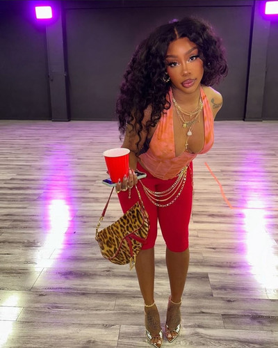 SZA2.jpg