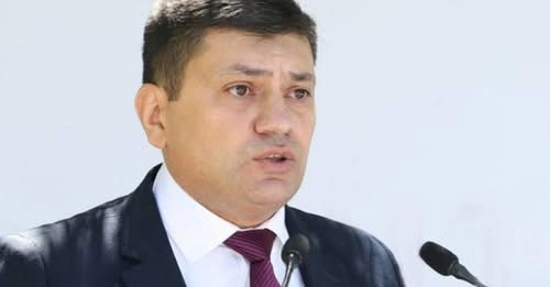 3306003632214700225?url=https%3A%2F%2F168.am%2Fwp content%2Fuploads%2F2025%2F04%2Fimgonline com ua R.jpg