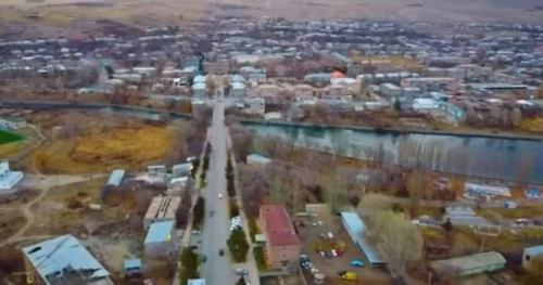 5ZWp2bOP MC4rHH8.jpg