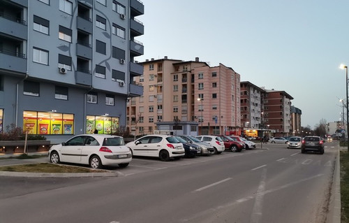 kolonija zgrade b.jpg