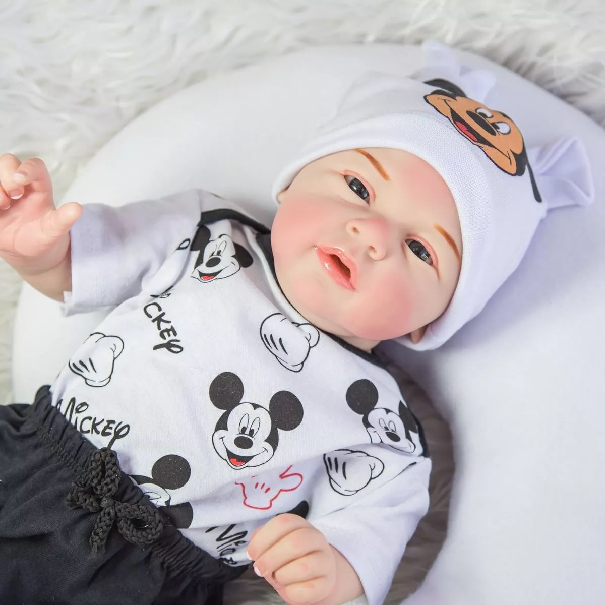 Bebê Reborn Menino Corpo Silicone Articulado Pode Dar Banho