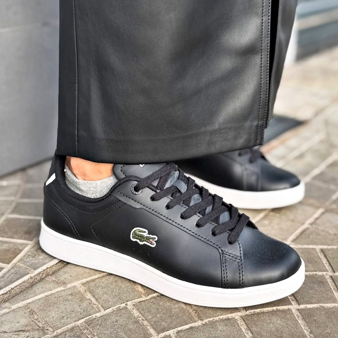 Tênis Couro LACOSTE Carnaby Pro Feminino