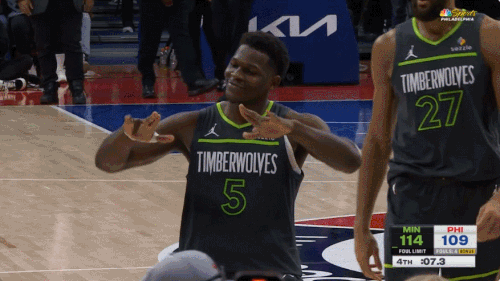 GIF 4 5 2025 8 34 52 PM.gif