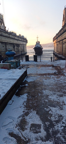 IMG c9a7cbeb0a9699da8b7df053e4f96b5c V.jpg