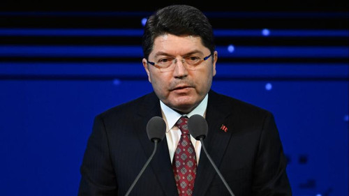 37rAPcJ.md.jpg