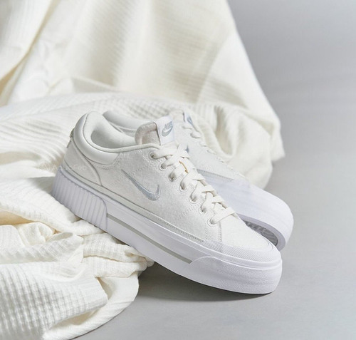 Tênis NikeCourt Legacy Lift Feminino.jpg