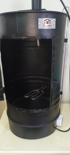 Defumador Elétrico Du'Smoker Padrão em uso