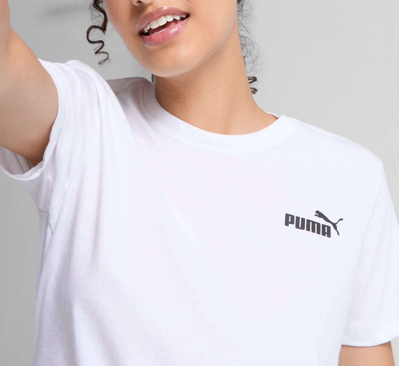 Camiseta Puma Small no. 1 Logo Feminina – Branco
