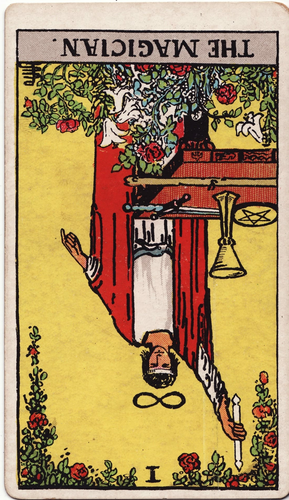 major arcana magician.png