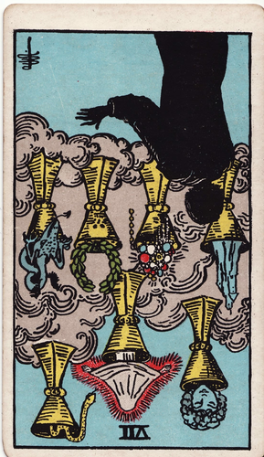 minor arcana cups 7.png