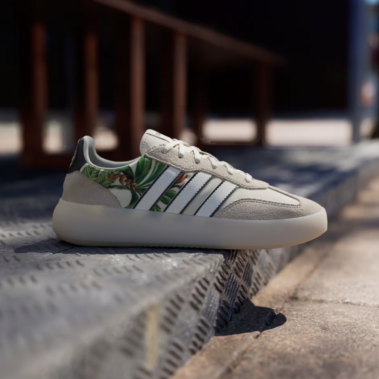 Tênis Adidas Barreda Decode Feminino – Branco+Preto