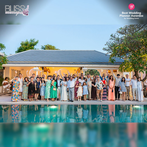 Couple-Sophie & Rubal Planner and decor by Bliss Events Thailand.jpg