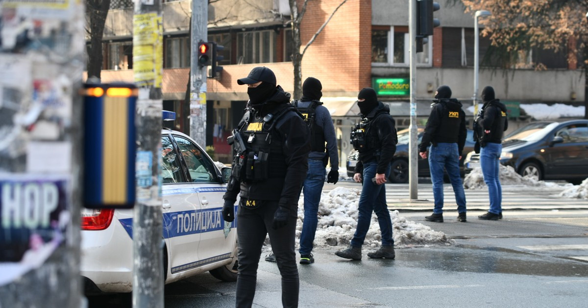 Policija upala u poznatu firmu za proizvodnju oružja u Kragujevcu: Velika akcija po nalogu Višeg tužilaštva u Beogradu!