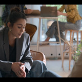Kärlek.&amp;.anarki.S02E01.Everything.Is.Different.Now.1080p.NF.WEB DL.SV.DD+5.1.H.264 playWEB.mkv snaps