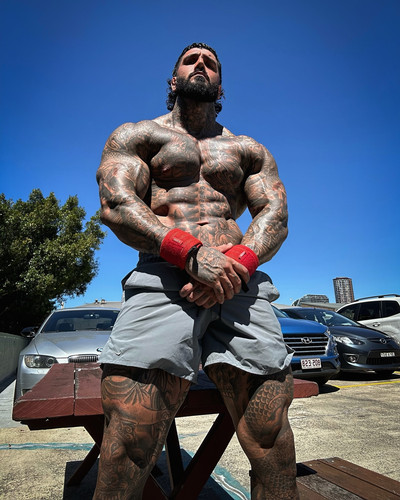 Photo by 𝐘 𝐚 𝐊 𝐢 𝐁 𝐨 𝐘 💋 on November 22, 2024. Không có mô tả ảnh...jpg