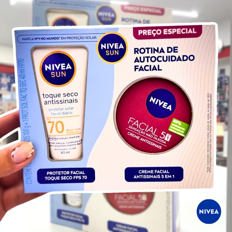 NIVEA PROT SOL FACIAL T.SECO FPS70 40ML + NIVEA CREME FACIAL ANTISSINAIS 100G