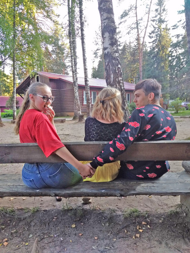 qO4NYqn3mvI1 copy.jpg