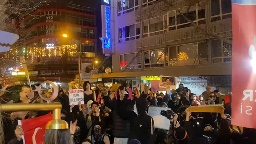 CC5BG 1p11xIX1qs.jpg