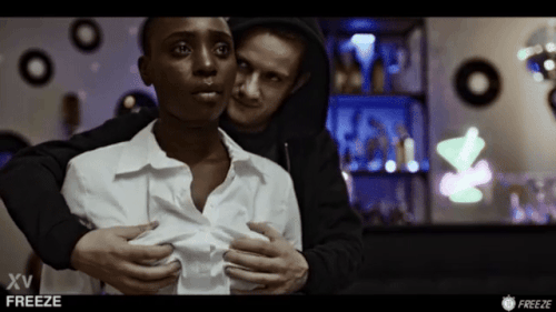 mmezgif 5 7f4fc19d48.gif