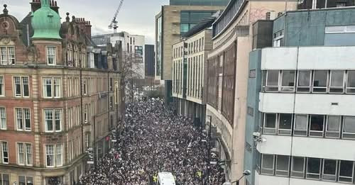 14260137345693700146?url=https%3A%2F%2Fsportekspres.com%2Fwp content%2Fuploads%2F2025%2F03%2Fbo.png&.jpg