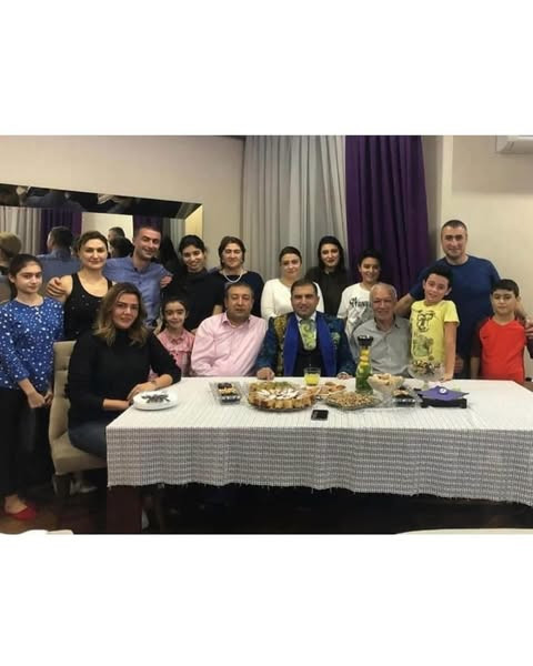 487776991 18495099142036958 3049502170002910341 n.jpg?stp=dst jpg s600x600 tt6& nc cat=108&ccb=1 7& .jpg