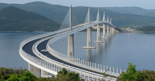 487122568 1050682923760218 5529293147377039041 n.jpg? nc cat=102&ccb=1 7& nc sid=127cfc& nc ohc=xaTQ.jpg