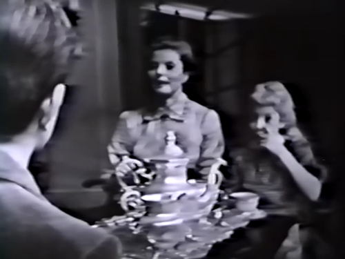 cap Turn of the Screw, The (1959) John Frankenheimer 00 27 23 01.png