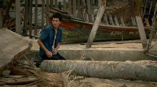 cap Tsunami.The.Aftermath.2006.1.of.2.DVDRip.XviD.Rus.Eng 00 37 55 04.png