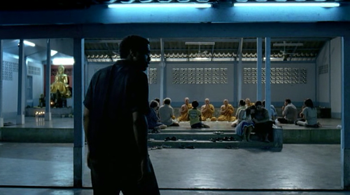 cap Tsunami.The.Aftermath.2006.1.of.2.DVDRip.XviD.Rus.Eng 00 44 52 01.png