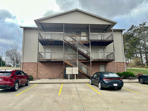 3915d0edb9cb81f45d9e5ed016c4af96 cc ft 960.jpg