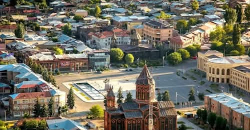 16971865112532947668?url=https%3A%2F%2Fwww.1lurer.am%2Fimages%2Fnews%2F48%2F235311%2Fmycollages 4.jp.jpg