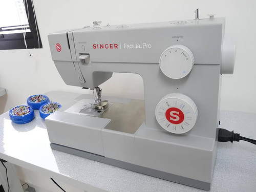 Máquina de Costura Singer, Facilita Pro 4411, Mecânica.jpg