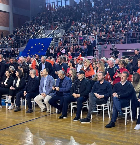 487470573 1203614987800493 7096126613918893996 n.jpg?stp=dst jpg s600x600 tt6& nc cat=106&ccb=1 7& n.jpg