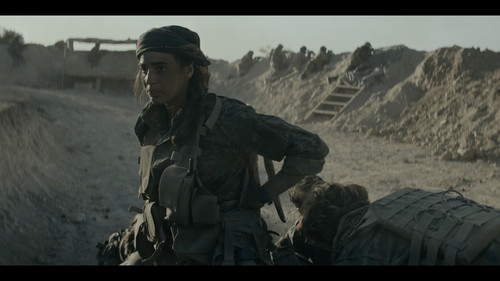 No.Mans.Land.2020.S01E02.1080p.HULU.WEB DL.CZ SK FR.H.264 NTb.mkv snapshot 07.57 [2025.03.30 09.28.2.jpg