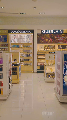 R i6RNipG gsFyvz.jpg