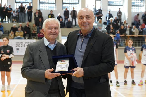 487311929 1189250609255701 3649764101634875401 n.jpg?stp=dst jpg p526x395 tt6& nc cat=109&ccb=1 7& n.jpg