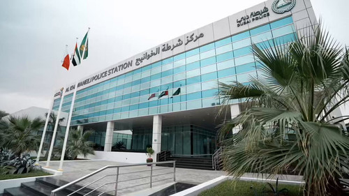 ym7B5Ek1ap5l QMH.jpg