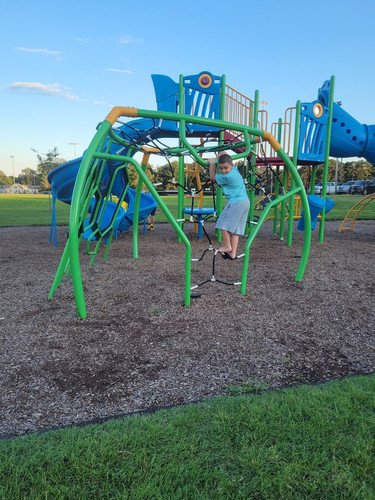 AF1QipMKTWSlC6h2r69GEo85GuQHZ2W2nDbOl Ioj6wO=s1024.jpg