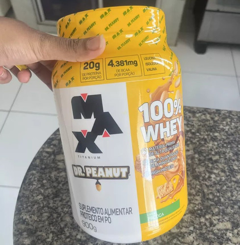 100% Whey Max Titanium X.jpg