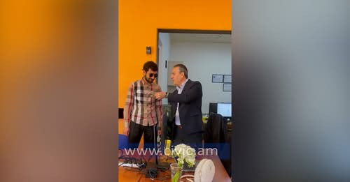 13201367230298051619?url=https%3A%2F%2Fi.ytimg.com%2Fvi%2FHueJ2gRV2Qo%2Fmaxresdefault.jpg&fb obo=1&u.jpg